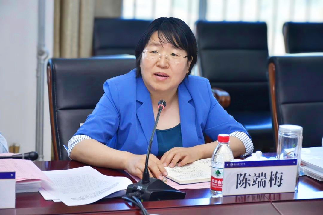 濰坊市副市長(cháng)、聯(lián)合組組長(cháng)陳端梅講話(huà)